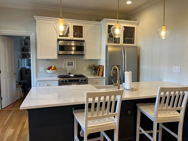 Building Photo - 21 Prospect St