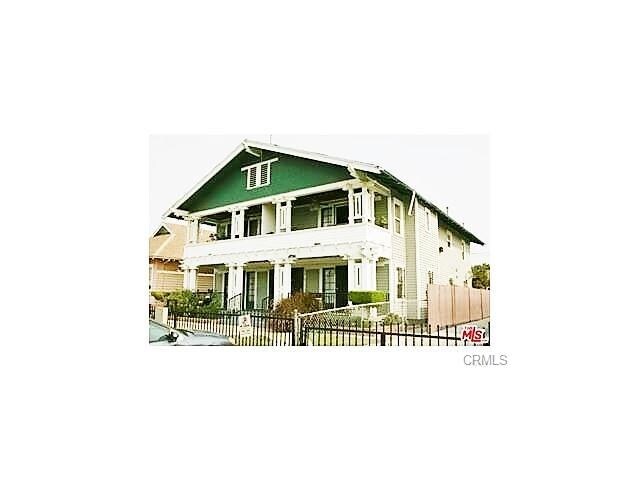 Well Maintained units - 239 W 43rd St