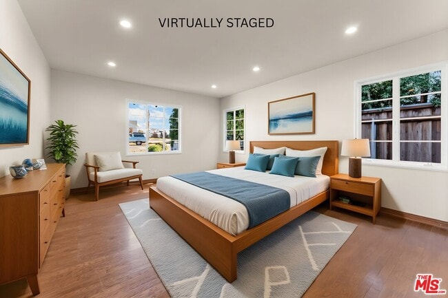 Building Photo - 549 El Medio Ave