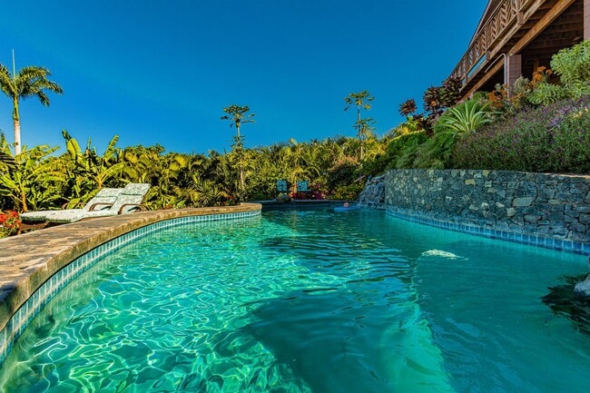 Building Photo - Brand New Tropical Private Maui Meadows Cottage Ocean View and Pool - Utilities Included