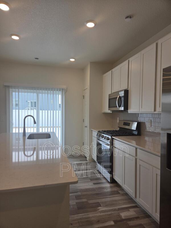 Building Photo - 3373 Kobuk St