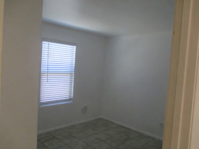 Building Photo - Beautiful 3 Bedroom-2 Bath House, Sahuarita Arizona