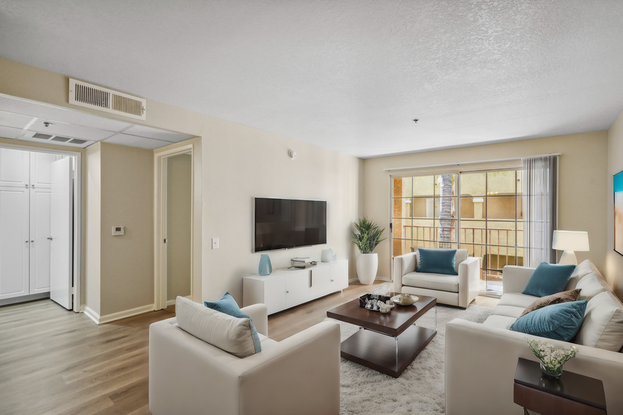 Virtually Staged, Apartments are Unfurnished. - Canyon Club Apartments