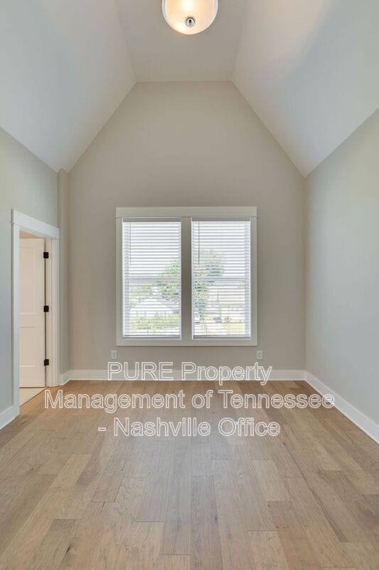 Building Photo - 606 Annex Ave