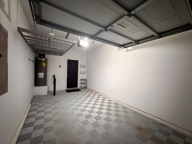 Building Photo - 106 Synandra Dr