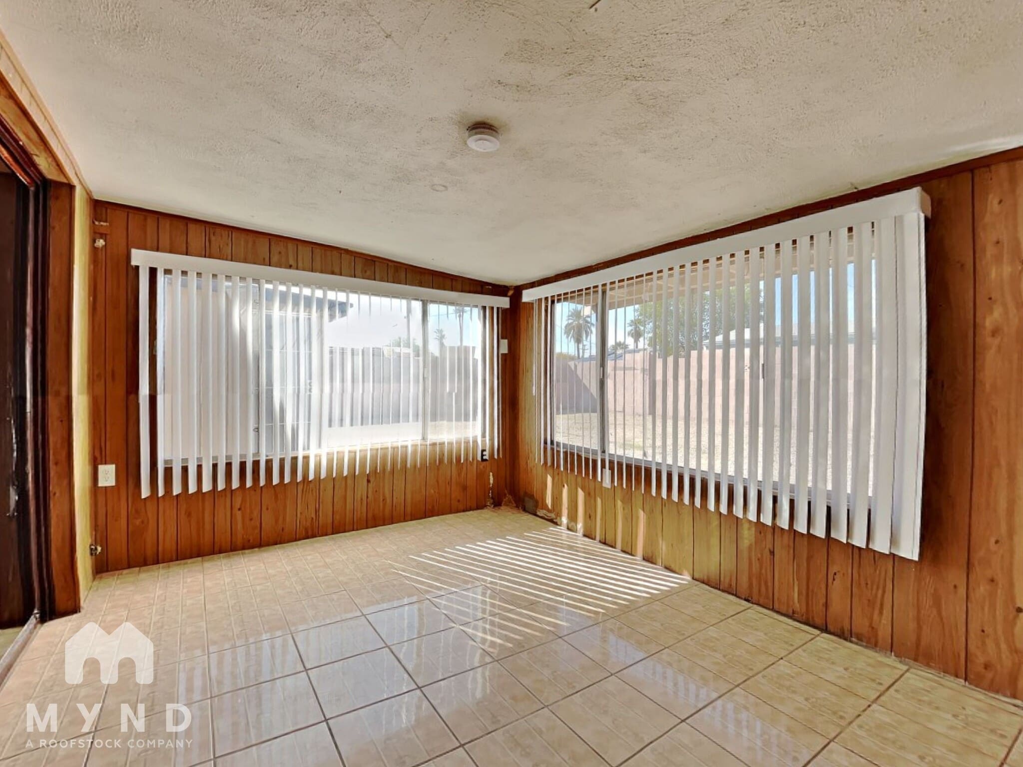 Building Photo - 5632 N 35th Ave