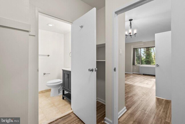Building Photo - 2755 Ordway St NW