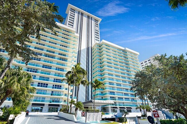 Building Photo - 3900 Galt Ocean Dr