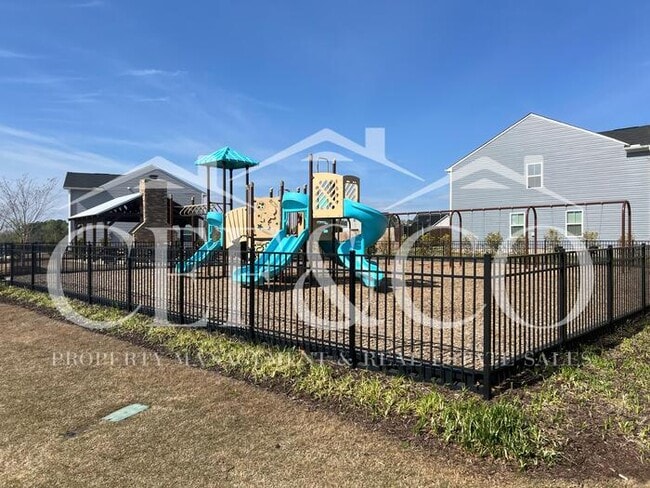 Building Photo - New Construction Gem – 4BR + Loft, Garage, and Great Amenities!