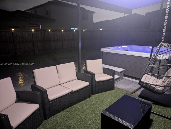 Building Photo - 13408 SW 284th Terrace