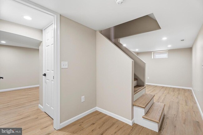 Building Photo - 706 Sue Grove Rd