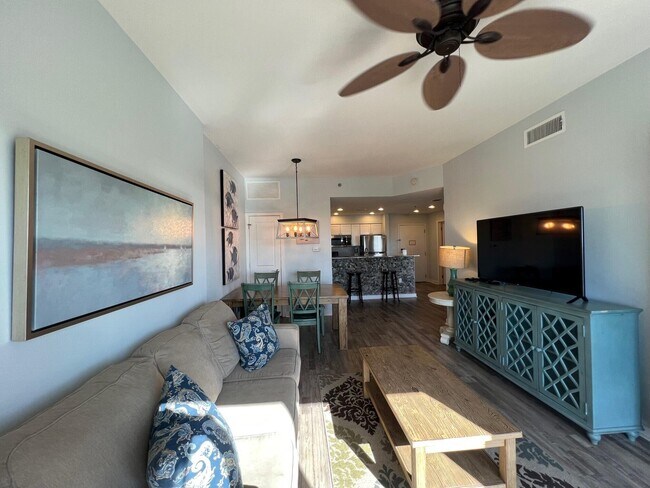 Building Photo - 5000 S Sandestin Blvd