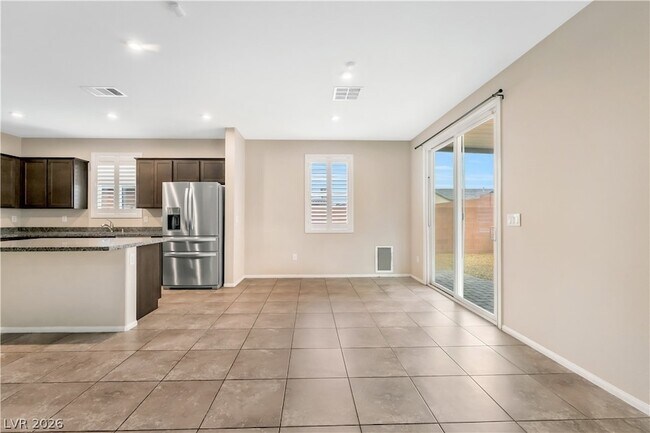 Building Photo - 3728 W Colton Ave