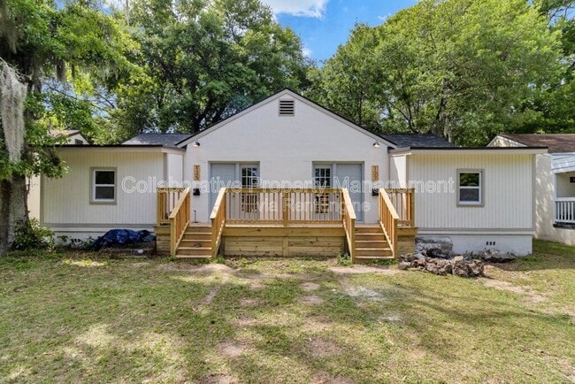 Building Photo - 127 Hibiscus Ave