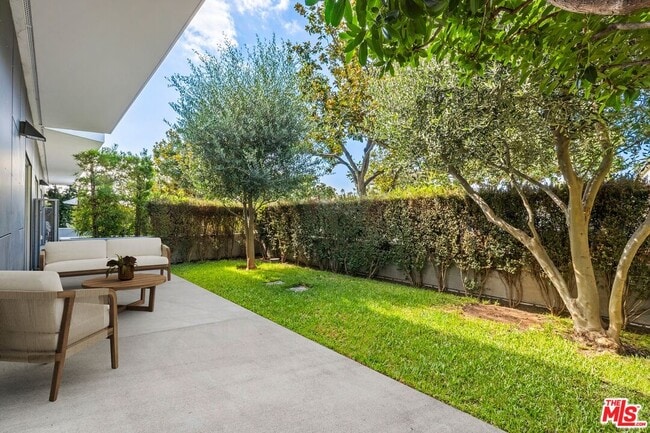 Building Photo - 1433 14th St