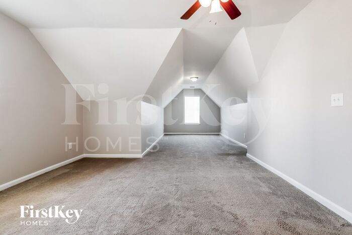 Building Photo - 7262 Tascosa Dr