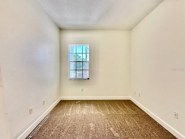 Building Photo - 8614 Miramar Terrace Cir