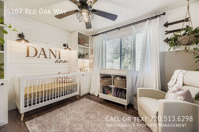 Building Photo - 5107 Red Oak Way