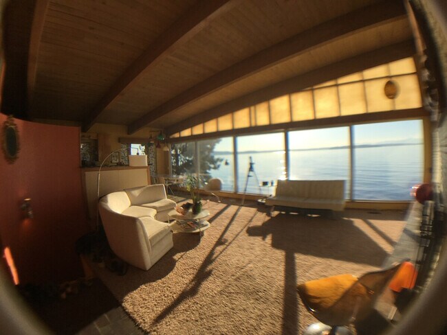 Building Photo - 4905 SW Othello St