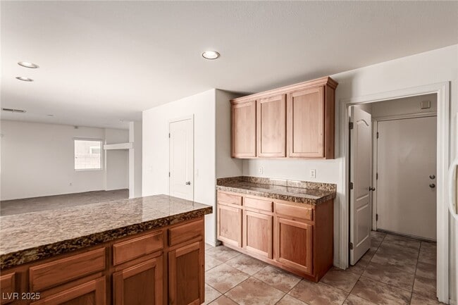 Building Photo - 3844 Alpine Bypass Ave
