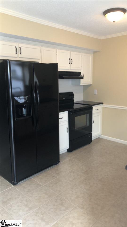 Building Photo - 610 Summer Woods Dr