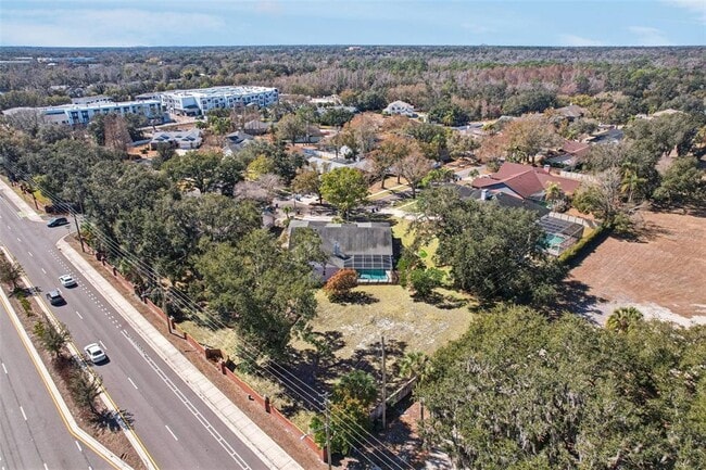 Building Photo - 918 Academy Dr
