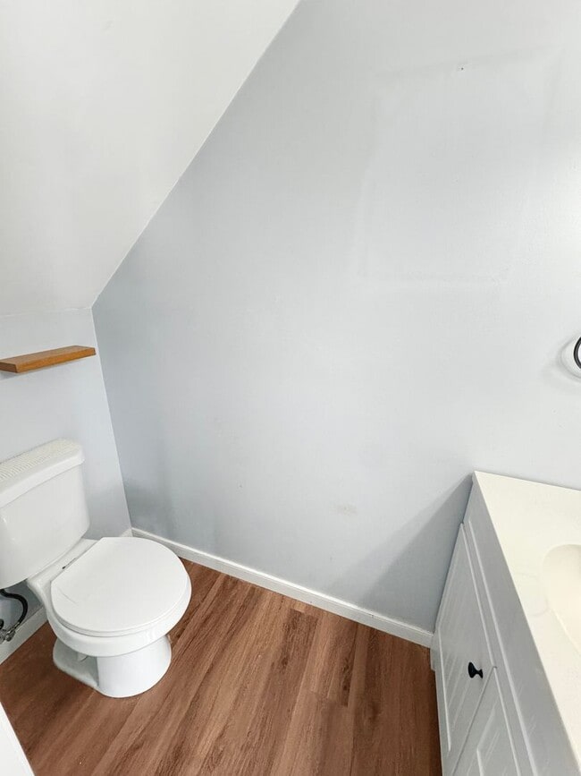 Building Photo - Modern 3 Bedroom Home in Ashland