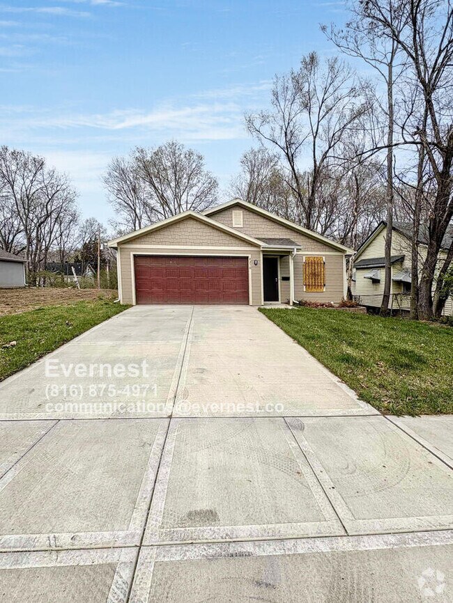 Building Photo - Lovely 4-Bedroom Home Near Ivanhoe Park / ...