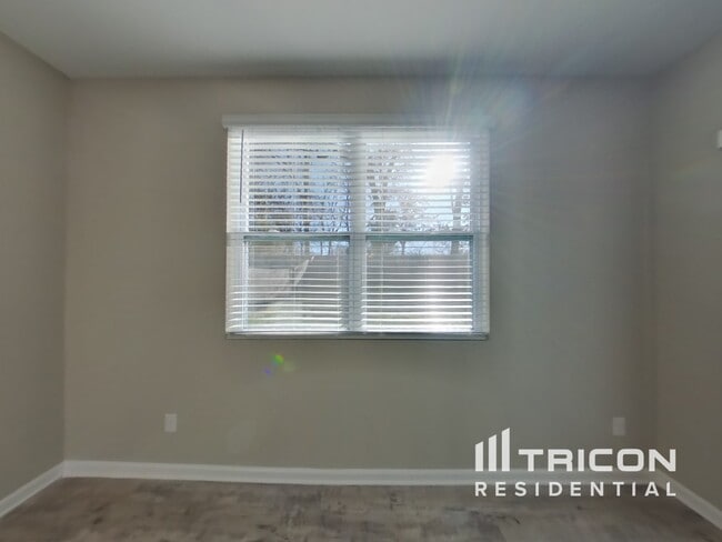 Building Photo - 149 Victory Cir