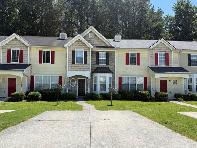 Building Photo - 1704 Camden Forrest Tr