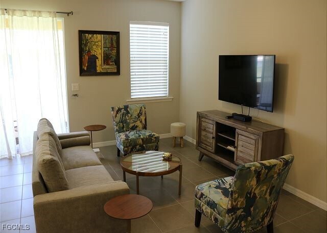 Building Photo - 10850 Alvara Point Dr