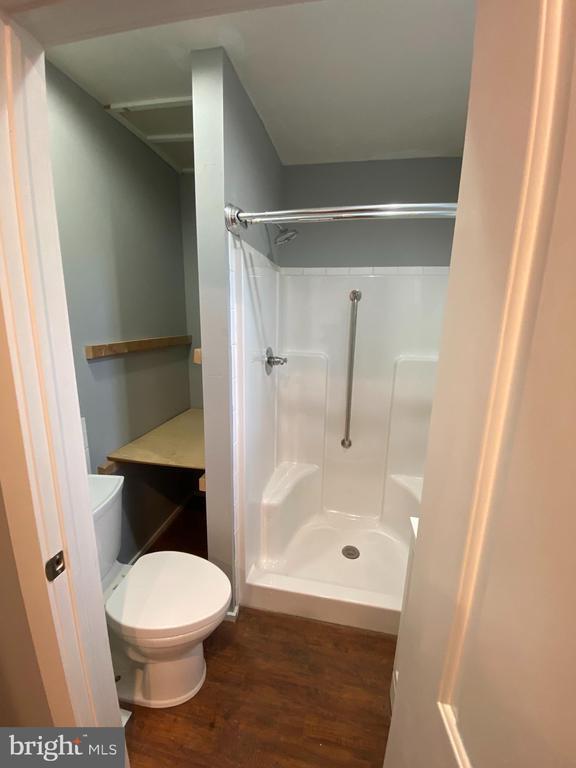 Building Photo - 6534 Torresdale Ave