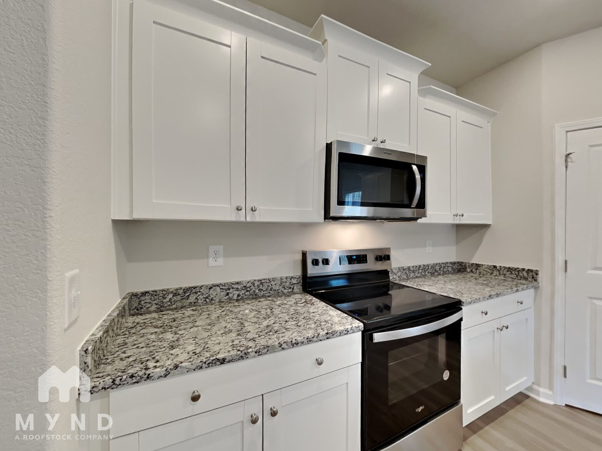 Building Photo - 145 Everglade Wy