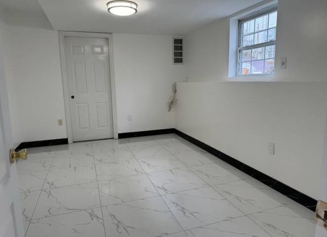 Building Photo - 435 Mosely Ave