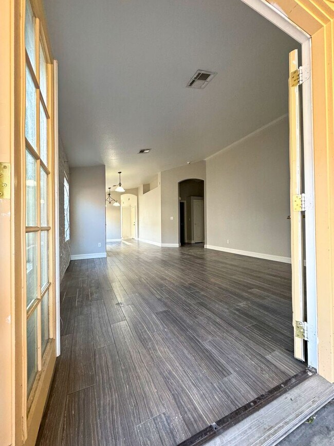 Building Photo - Fully renovated with a contemporary flair ...