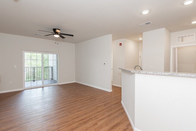 Building Photo - 122 Harmony Mdws Ct