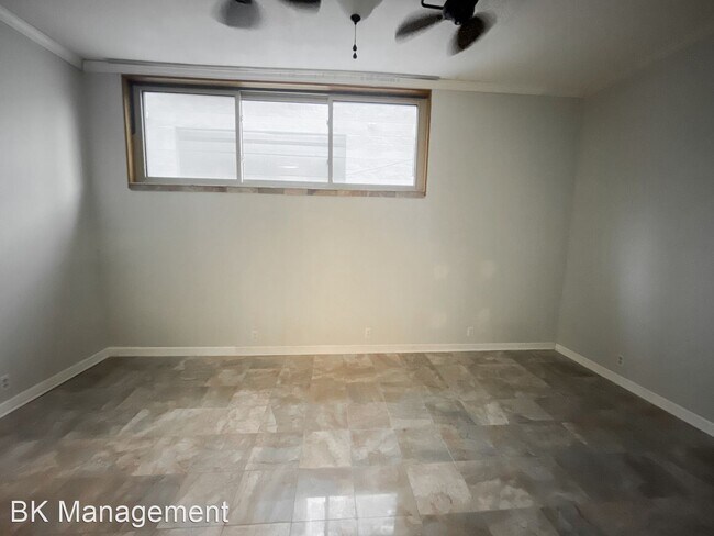 Building Photo - 2 br, 2.5 bath House - 509 Columbia Street