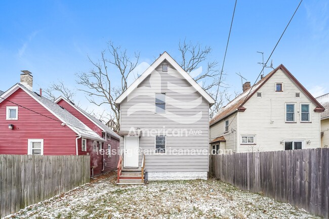 Building Photo - 2117 W 85th St