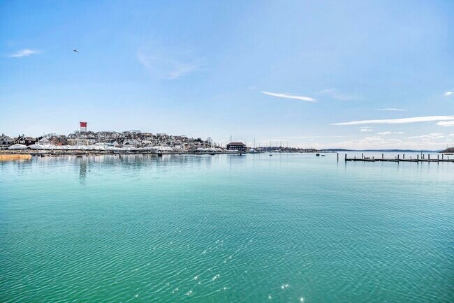 Building Photo - 235 Washington Ave