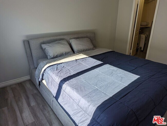 Building Photo - 2925 E Spaulding St