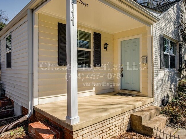 Building Photo - 5111 Valley Stream Rd