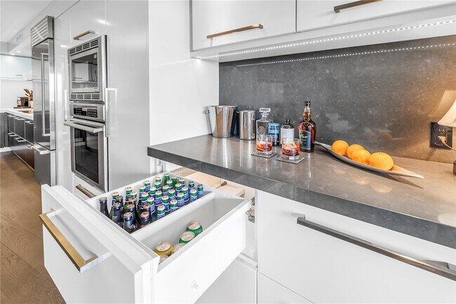 Building Photo - 4450 Gulf Blvd