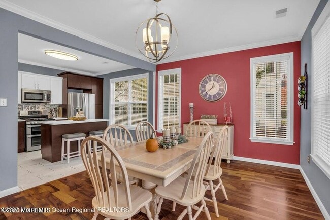 Building Photo - 410 St Andrews Pl