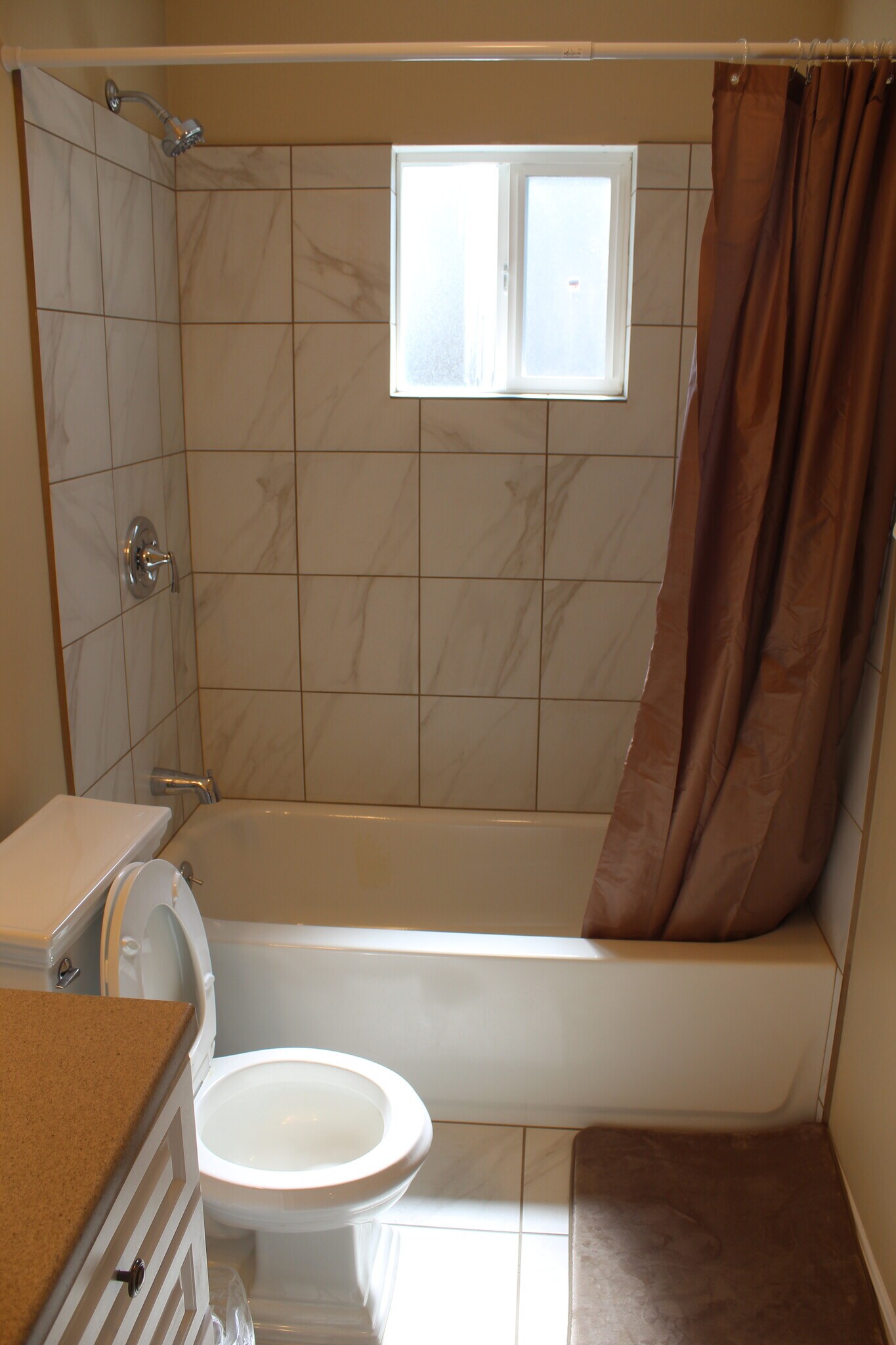 Bathroom - 8864 Earhart Ave