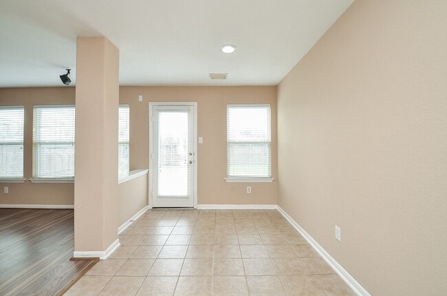 Building Photo - 7134 Winston Ranch Pkwy