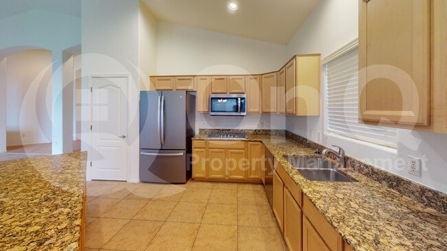 Building Photo - 11874 N Verismo Dr