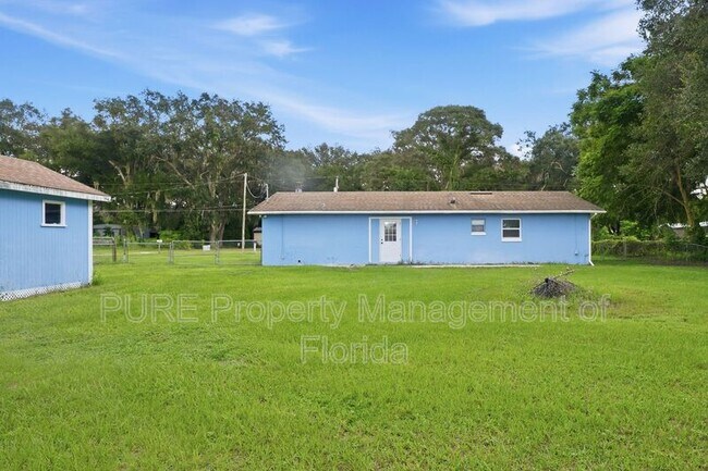 Building Photo - 12300 SE 128th Ct
