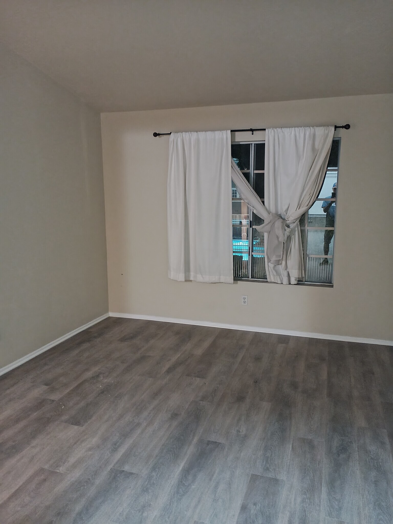 Bedroom - 3500 S Greenville St
