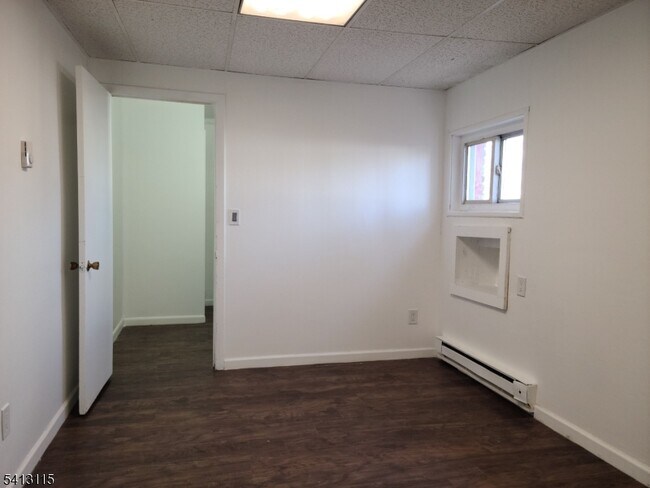 Building Photo - 103 Belleville Ave