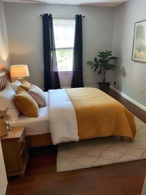 Second bedroom - 99 Sapphire Ln